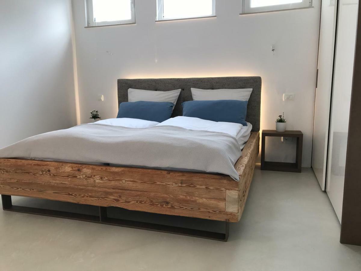 Sunsetloft Vir Apartment Екстериор снимка